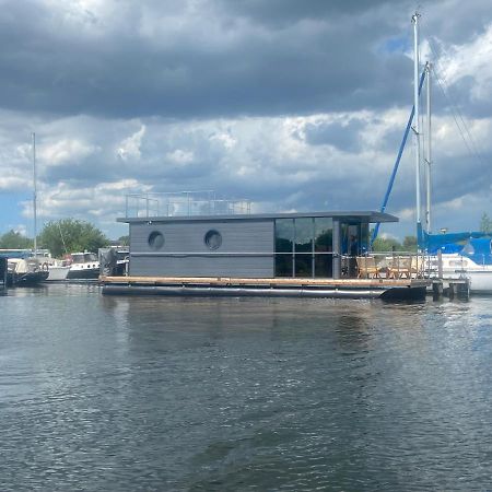Hotel La Mare Houseboat à Nederhorst den Berg Extérieur photo